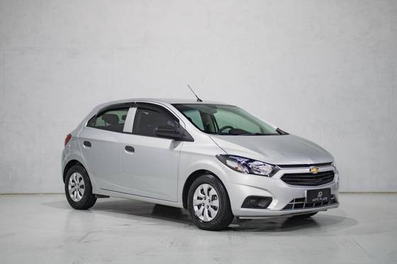 CHEVROLET ONIX 1.0 MPFI JOY 8V FLEX 4P MANUAL CHEVROLET ONIX 1.0 MPFI JOY 8V FLEX 4P MANUAL